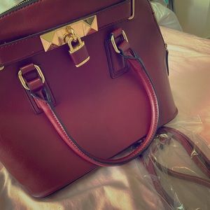 Aldo Large Purse with strap👜👠